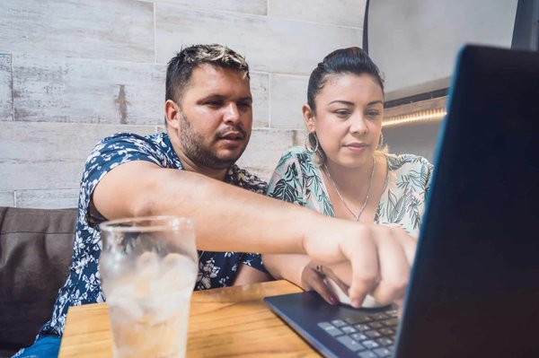 Comment la formation Microsoft Power BI améliore-t-elle les compétences en analyse de données ?